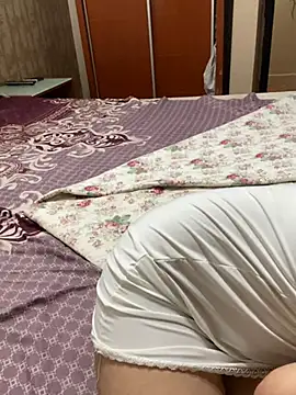 Snapshot of Maya_mimi chatting on January 27, 2025, 3:04 am Maya mimi online show from January 27, 2025, 3:04 am