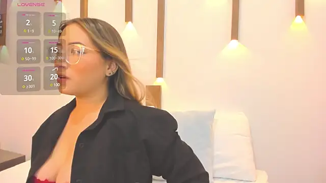 Snapshot of antonella_cutie_ chatting on February 22, 2025, 12:18 pm antonella cutie online show from February 22, 2025, 12:18 pm