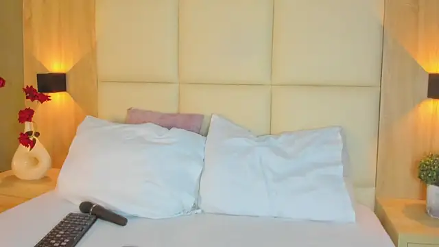 Snapshot of antonella_cutie_ chatting on April 30, 2026, 12:34 pm antonella cutie online show from April 30, 2026, 12:34 pm