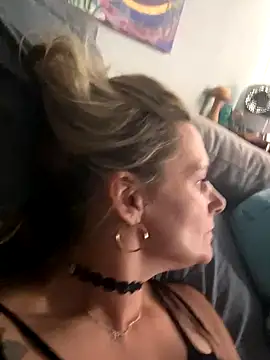 Snapshot of kittiekatieyogi chatting on September 14, 2025, 3:07 am kittiekatieyogi online show from September 14, 2025, 3:07 am