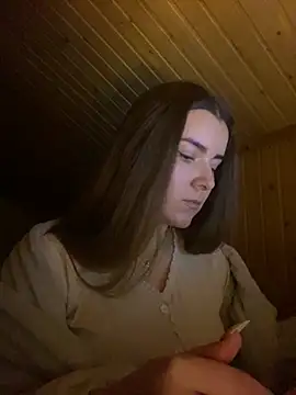 Snapshot of mewKate chatting on March 19, 2025, 6:55 pm mewKate online show from March 19, 2025, 6:55 pm