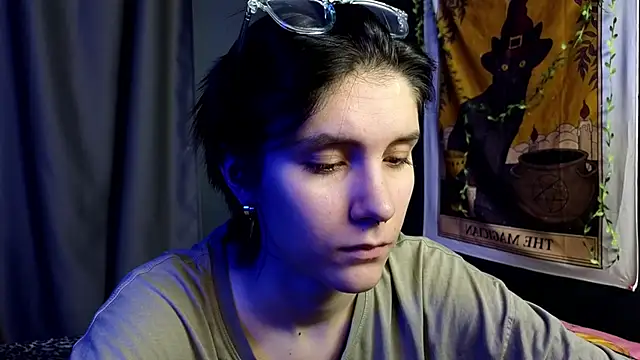 Hyeon Jin online show from February 3, 2025, 6:56 am