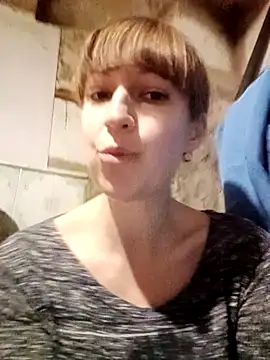 Snapshot of Calibers2932 chatting on February 15, 2025, 3:50 pm Calibers2932 online show from February 15, 2025, 3:50 pm