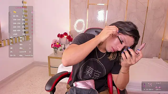 Snapshot of TylerBloom chatting on January 16, 2026, 2:43 pm TylerBloom online show from January 16, 2026, 2:43 pm