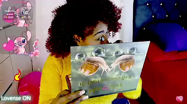 Snapshot of Aliana_Ross chatting on March 22, 2025, 8:29 am Aliana Ross online show from March 22, 2025, 8:29 am