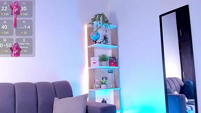 Yorkeidys1 online show from April 14, 2026, 11:37 am