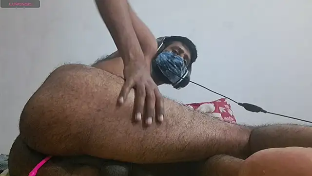 Snapshot of chandni89 chatting on April 2, 2026, 4:46 pm chandni89 online show from April 2, 2026, 4:46 pm