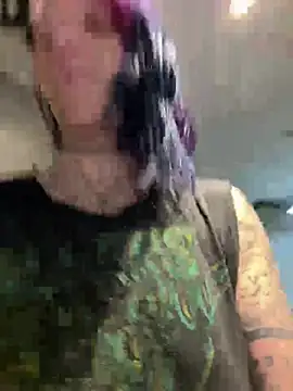 Snapshot of trashbrat chatting on July 12, 2026, 3:13 pm trashbrat online show from July 12, 2026, 3:13 pm