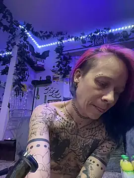 trashbrat online show from April 25, 2026, 6:49 am