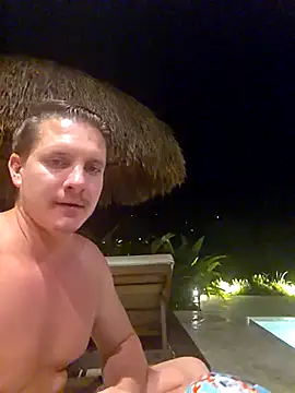 Snapshot of Siempre-locos69 chatting on November 12, 2025, 12:04 am Siempre-locos69 online show from November 12, 2025, 12:04 am