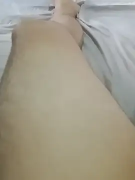 curtindo-muito82 online show from March 20, 2025, 8:08 pm