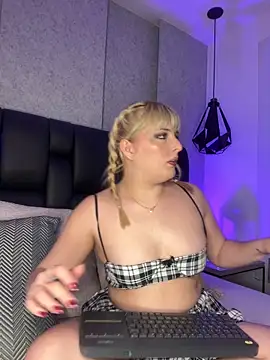 Blue Angell online show from March 26, 2026, 12:31 am