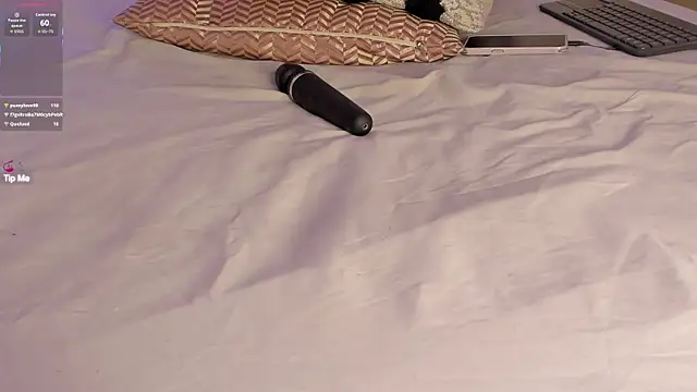 Snapshot of Blue_Angell chatting on September 27, 2025, 7:47 am Blue Angell online show from September 27, 2025, 7:47 am