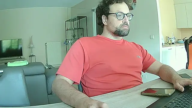 Snapshot of littlehairyman chatting on September 10, 2025, 7:51 am littlehairyman online show from September 10, 2025, 7:51 am