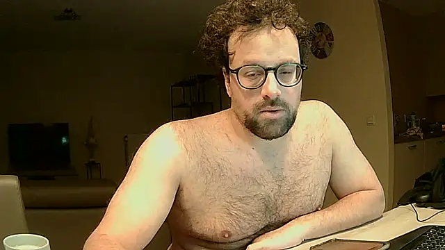 Snapshot of littlehairyman chatting on September 25, 2025, 6:41 am littlehairyman online show from September 25, 2025, 6:41 am