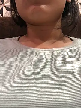 Snapshot of Tanvi_roy98 chatting on January 24, 2025, 9:39 am Tanvi roy98 online show from January 24, 2025, 9:39 am