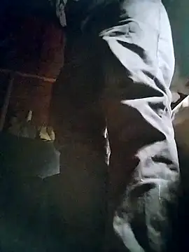 Snapshot of jayjay198080 chatting on January 24, 2025, 7:30 am jayjay198080 online show from January 24, 2025, 7:30 am