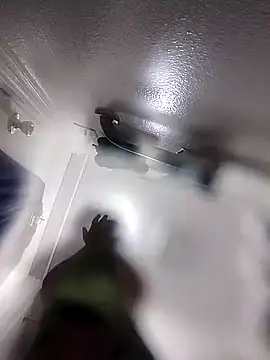 Snapshot of jayjay198080 chatting on February 15, 2025, 9:38 am jayjay198080 online show from February 15, 2025, 9:38 am