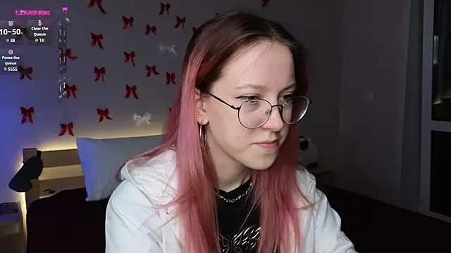 MaryBliss online show from March 6, 2025, 12:54 am