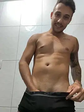 carvalhofelipe online show from January 8, 2025, 4:23 am
