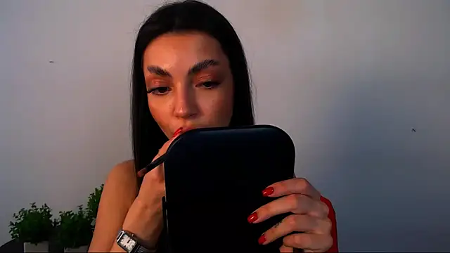 Lexi Jous online show from June 11, 2026, 12:13 pm