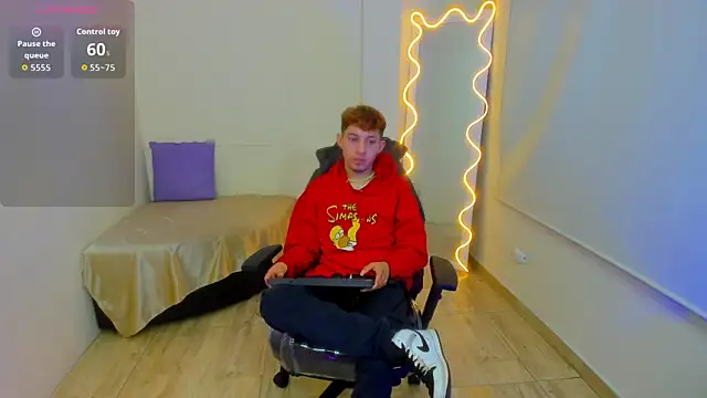 Axel tay online show from October 28, 2025, 3:40 am