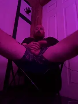 32XRedBeard online show from December 1, 2025, 11:16 pm