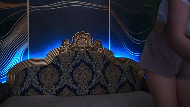 ArielGemme online show from November 20, 2025, 2:40 pm