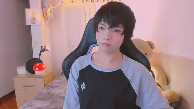 Snapshot of AllanYong18 chatting on April 4, 2026, 4:52 am AllanYong18 online show from April 4, 2026, 4:52 am