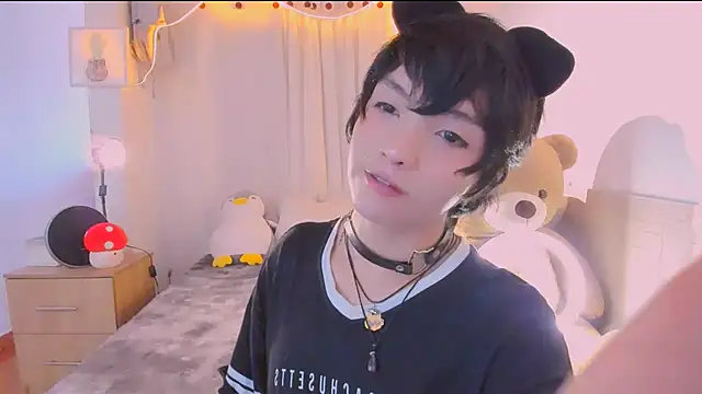 Snapshot of AllanYong18 chatting on March 31, 2026, 3:58 pm AllanYong18 online show from March 31, 2026, 3:58 pm