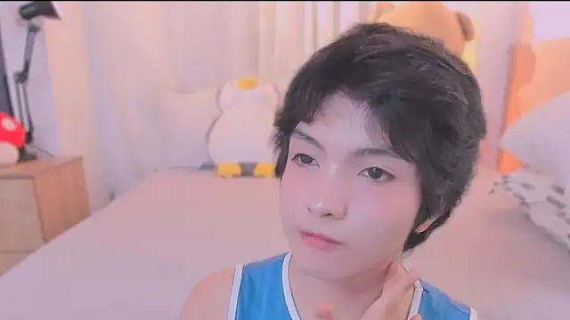 Snapshot of AllanYong18 chatting on March 3, 2026, 6:09 am AllanYong18 online show from March 3, 2026, 6:09 am