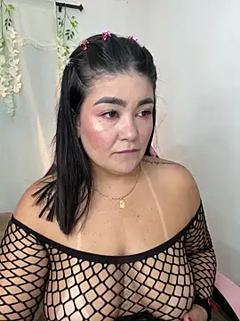 karla hotgirl online show from May 14, 2026, 1:13 am