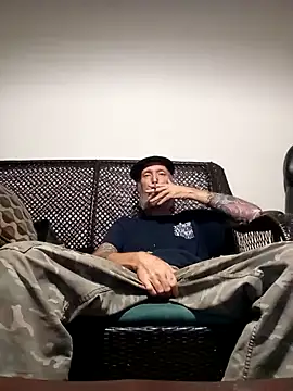 filthymind619 online show from July 7, 2026, 11:41 pm