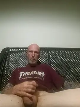filthymind619 online show from April 13, 2026, 5:17 pm