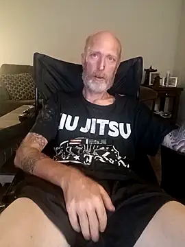 filthymind619 online show from October 15, 2025, 4:11 am