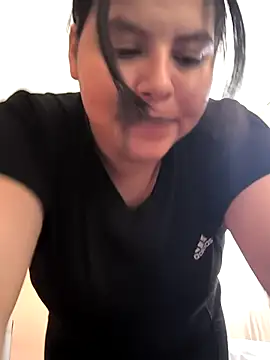 morecita29 online show from December 18, 2025, 4:11 pm