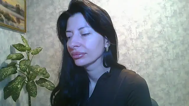 Snapshot of LissaBlossom chatting on April 6, 2026, 4:46 am LissaBlossom online show from April 6, 2026, 4:46 am