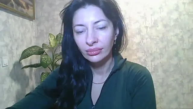 Snapshot of LissaBlossom chatting on October 15, 2025, 3:05 am LissaBlossom online show from October 15, 2025, 3:05 am