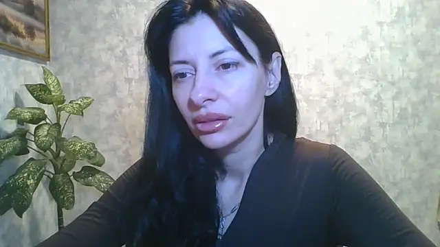 Snapshot of LissaBlossom chatting on April 5, 2026, 4:30 am LissaBlossom online show from April 5, 2026, 4:30 am