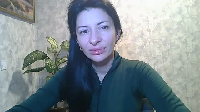 Snapshot of LissaBlossom chatting on October 22, 2025, 3:39 am LissaBlossom online show from October 22, 2025, 3:39 am