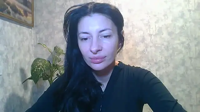 Snapshot of LissaBlossom chatting on November 3, 2025, 1:26 pm LissaBlossom online show from November 3, 2025, 1:26 pm