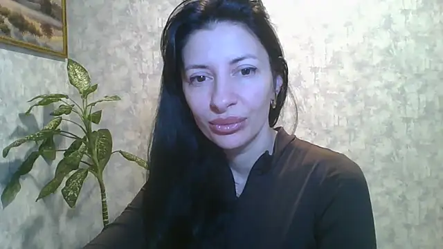 Snapshot of LissaBlossom chatting on April 13, 2026, 3:54 am LissaBlossom online show from April 13, 2026, 3:54 am