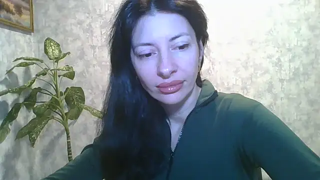 Snapshot of LissaBlossom chatting on April 16, 2026, 2:34 am LissaBlossom online show from April 16, 2026, 2:34 am