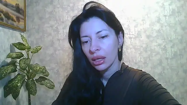 Snapshot of LissaBlossom chatting on April 6, 2026, 4:19 am LissaBlossom online show from April 6, 2026, 4:19 am