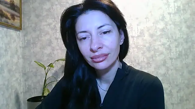 LissaBlossom online show from May 19, 2026, 4:19 am