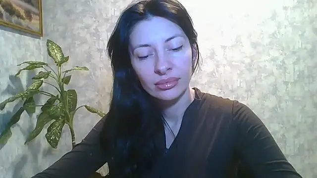 Snapshot of LissaBlossom chatting on April 14, 2026, 2:44 pm LissaBlossom online show from April 14, 2026, 2:44 pm