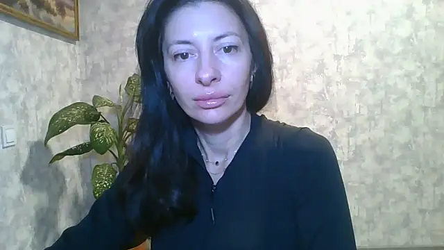 Snapshot of LissaBlossom chatting on October 4, 2025, 4:47 am LissaBlossom online show from October 4, 2025, 4:47 am