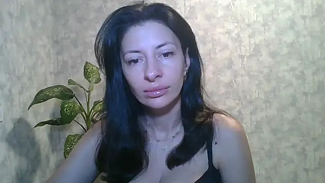Snapshot of LissaBlossom chatting on September 11, 2025, 4:34 am LissaBlossom online show from September 11, 2025, 4:34 am