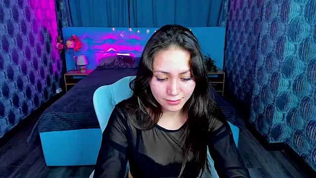 Snapshot of Bellalovesss chatting on March 7, 2025, 2:01 pm Bellalovesss online show from March 7, 2025, 2:01 pm