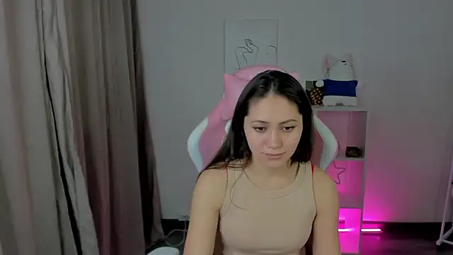 Snapshot of Bellalovesss chatting on February 17, 2025, 1:44 pm Bellalovesss online show from February 17, 2025, 1:44 pm